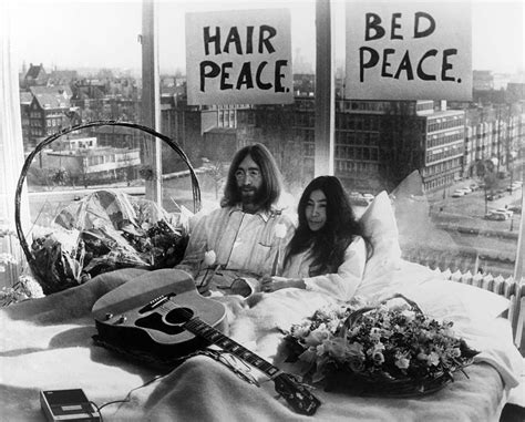 yoko ono naked|Why John Lennon and Yoko Ono Posed Naked For an Album Cover